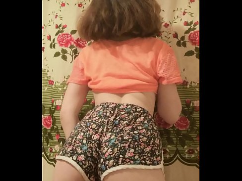 ❤️ Nena jove sexy despullant-se els pantalons curts davant la càmera ❤❌ Súper porno a nosaltres ca.chancel.top ﹏
